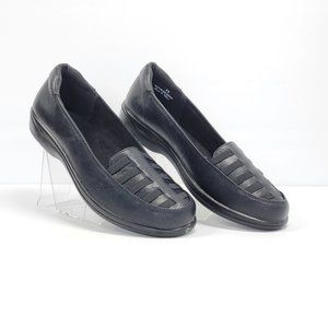 NWT- EASY STREET genesis loafer shoes Sz 9N